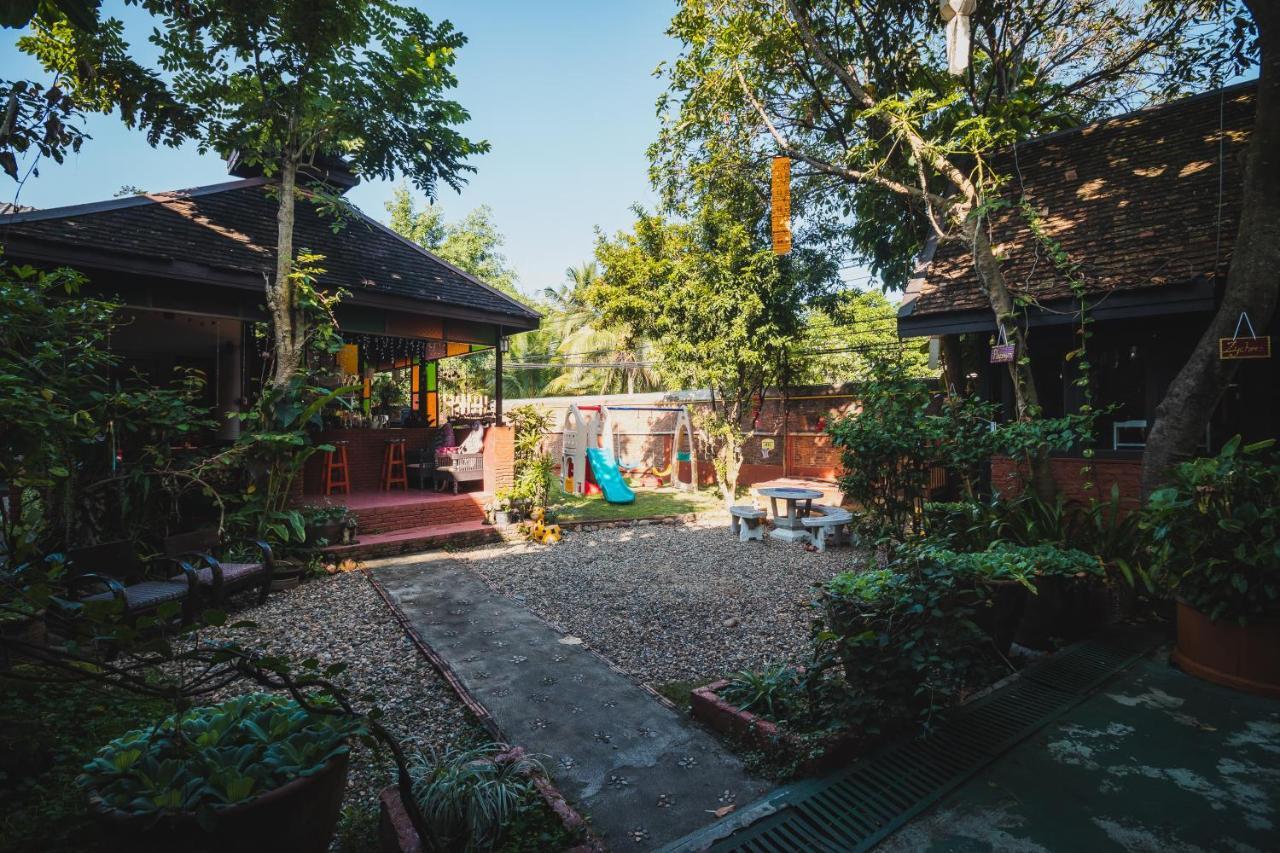 Joy'S House & Tour Bed and Breakfast Chiang Mai Buitenkant foto