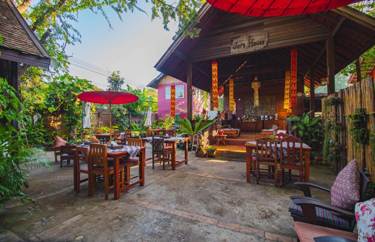 Joy'S House & Tour Bed and Breakfast Chiang Mai Buitenkant foto